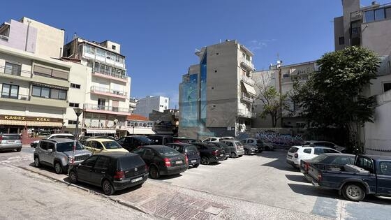 Αυτή είναι η εικόνα από το πάρκινγκ σήμερα Παρασκευή 22 Σεπτεμβρίου 2023.